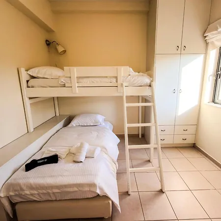 Seliandros Aura Villa Dhiminio